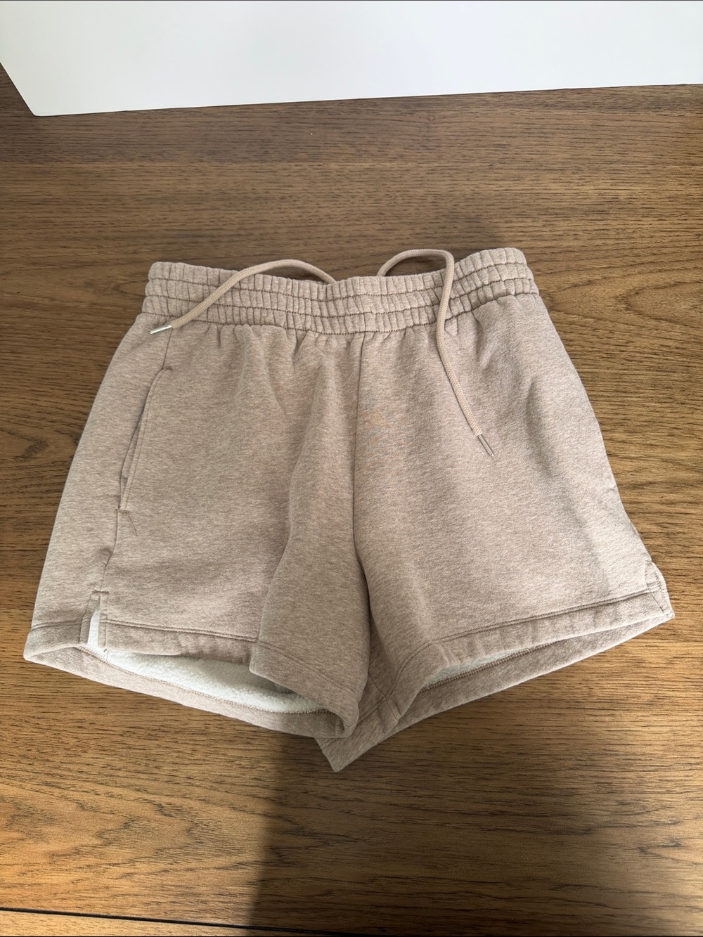 Abercrombie Women’s Drawstring Fleece Shorts in Light Beige